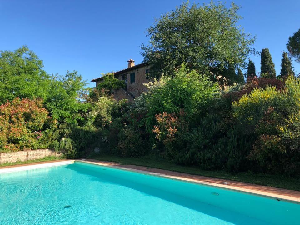 Al Giardino Degli Etruschi Guest House Chiusi Exterior photo
